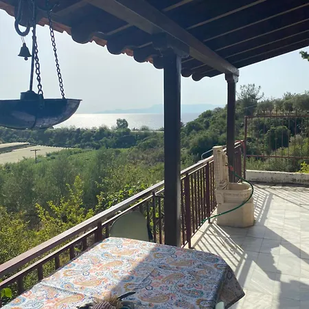 Real Holidays Antoniadou - Rustic House Сasa de vacaciones Elaiokhorion