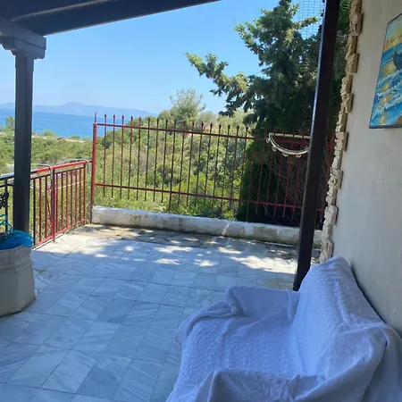 Real Holidays Antoniadou - Rustic House Semesterbostad *