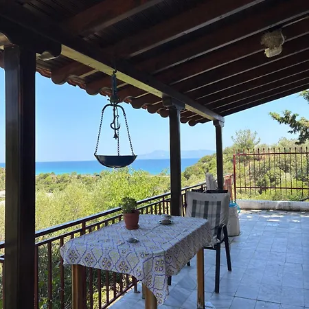 Semesterbostad Real Holidays Antoniadou - Rustic House *