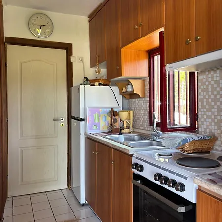Real Holidays Antoniadou - Rustic House